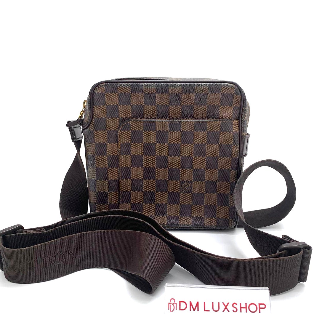 LV Damier Olav PM