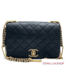 Load image into Gallery viewer, Chanel 22C Flap Bag GHW (Microchip)
