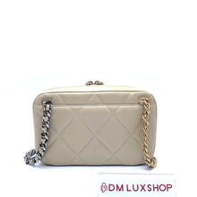 Load image into Gallery viewer, Chanel 22S Phone Holder Chain Bag (Serial 32, Year 2022)
