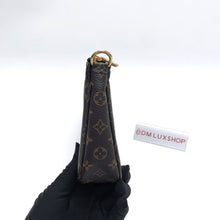 Load image into Gallery viewer, LV Monogram Multi Pochette Khaki Strap
