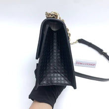 Load image into Gallery viewer, Dior Black Montaigne 30 Chain Bag
