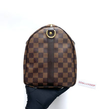 Load image into Gallery viewer, LV Damier Speedy 30 with strap
