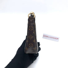 Load image into Gallery viewer, LV Monogram Multi Pochette Khaki Strap
