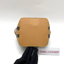 Load image into Gallery viewer, LV Monogram Noe Purse
