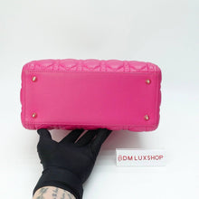 Load image into Gallery viewer, Dior Lady Dior Medium Pink
