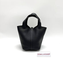 Load image into Gallery viewer, Hermes Picotin 18 Noir PHW (Stamp U)
