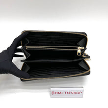 Load image into Gallery viewer, LV Black Zippy Wallet

