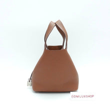 Load image into Gallery viewer, Hermes Picotin 18 Gold PHW (Stamp Z)
