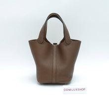 Load image into Gallery viewer, Hermes Picotin 18 Alezan / Biscuit PHW (Stamp Z)

