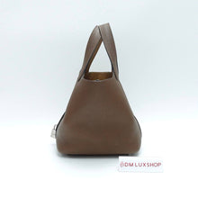 Load image into Gallery viewer, Hermes Picotin 18 Alezan / Biscuit PHW (Stamp Z)

