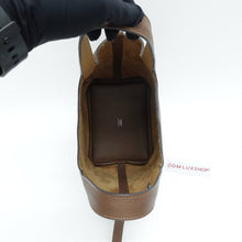 Load image into Gallery viewer, Hermes Picotin 18 Alezan / Biscuit PHW (Stamp Z)
