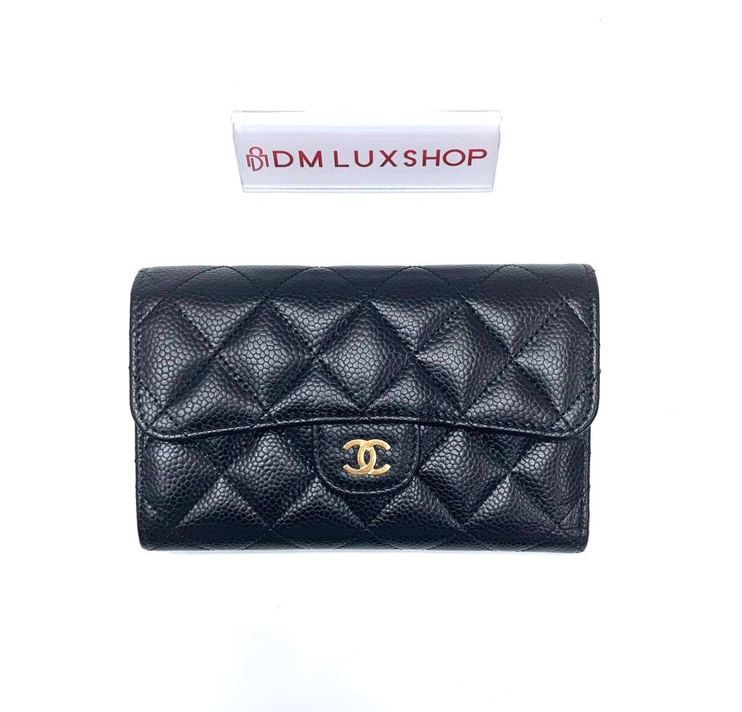 Chanel Classic Medium Flap Wallet Caviar GHW (Microchip)