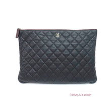 Load image into Gallery viewer, Chanel Black Caviar O Case (Microchip)

