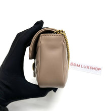 Load image into Gallery viewer, Gucci Beige Marmont Supermini
