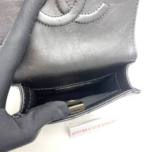 Load image into Gallery viewer, Chanel 21B Flap Bag GHW (Microchip)
