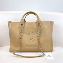 Load image into Gallery viewer, Chanel Deauville In Caramel Leather
