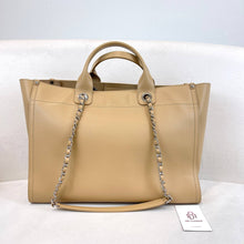 Load image into Gallery viewer, Chanel Deauville In Caramel Leather
