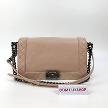 Load image into Gallery viewer, Chanel Le Boy Beige Serial 19
