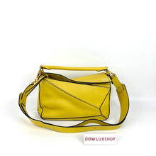 Load image into Gallery viewer, Loewe Puzzle Yellow Small
