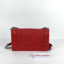 Load image into Gallery viewer, Chanel Boy Medium Red Serial 28
