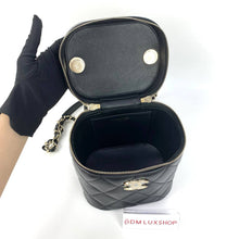 Load image into Gallery viewer, Chanel Vanity 20S with Top Handle Lambskin GHW (Microchip)
