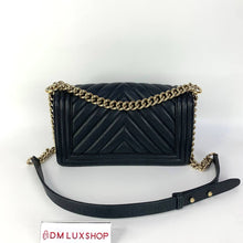 Load image into Gallery viewer, Chanel Boy Chevron Black GHW Serial 29
