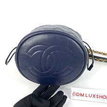 Load image into Gallery viewer, Chanel 21B Navy Bucket Bag GHW (Microchip)
