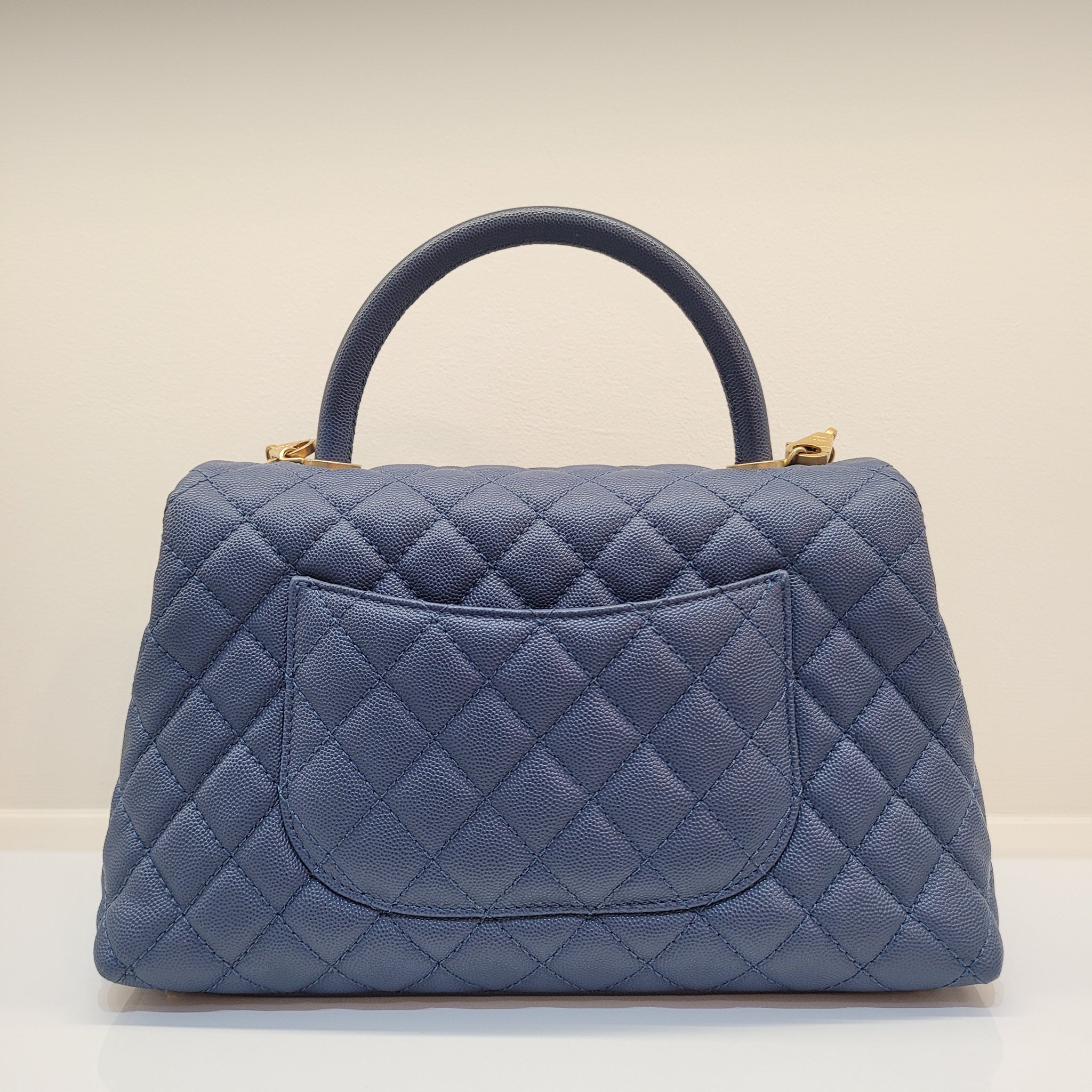 Coco handle leather handbag Chanel Blue in Leather - 35247780